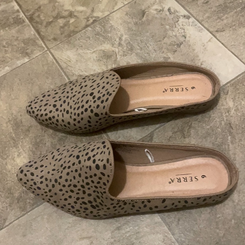 Flats, casual dress shoes, cute